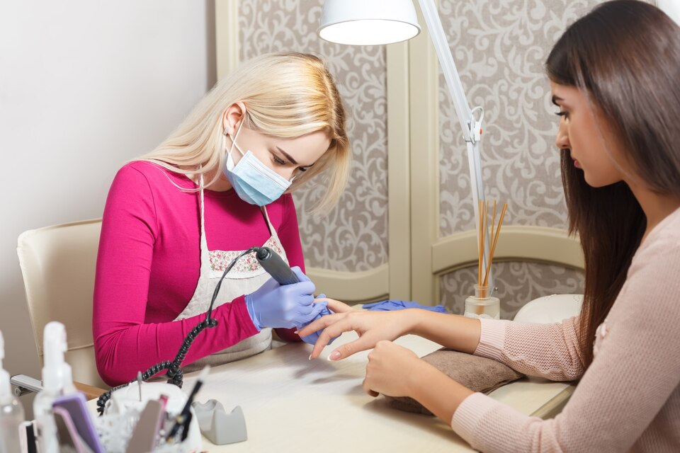 Çakmaklı Manikürcü